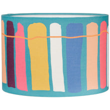 Llwythwch y ddelwedd i wyliwr yr Oriel, Lampshêd Crawia Amryliw Gwyrdd