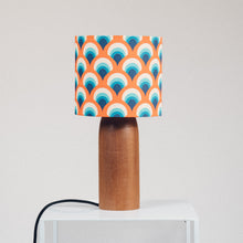 Llwythwch y ddelwedd i wyliwr yr Oriel, Lampshêd Retro Enfys Coch a Glas