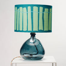 Llwythwch y ddelwedd i wyliwr yr Oriel, Lamp Gwydr Glas Bach Wedi'i Ail-gylchu - efo unrhyw lampshêd Crawia, Heli neu retro