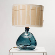 Llwythwch y ddelwedd i wyliwr yr Oriel, Lamp Gwydr Glas Bach Wedi'i Ail-gylchu - efo unrhyw lampshêd Crawia, Heli neu retro