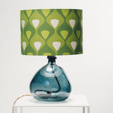 Llwythwch y ddelwedd i wyliwr yr Oriel, Lamp Gwydr Glas Bach Wedi'i Ail-gylchu - efo unrhyw lampshêd Crawia, Heli neu retro