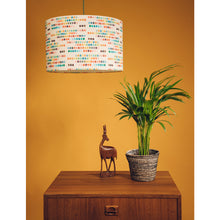 Llwythwch y ddelwedd i wyliwr yr Oriel, Lampshêd Retro Dotiau Lliwgar