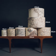 Llwythwch y ddelwedd i wyliwr yr Oriel, Lampshêd Map London Underground 1947