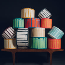 Llwythwch y ddelwedd i wyliwr yr Oriel, Lampshêd Crawia Amryliw Pinc